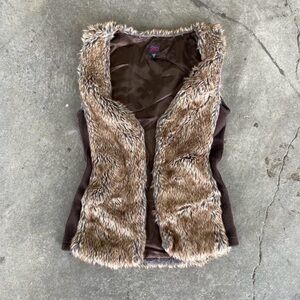 Y2K 2b BEBE FUR VEST
